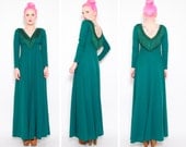 70s Green Plunging V Neck Maxi Dress - 1970s Fringe Boho Hippie Renaissance Revival Dress - XS S