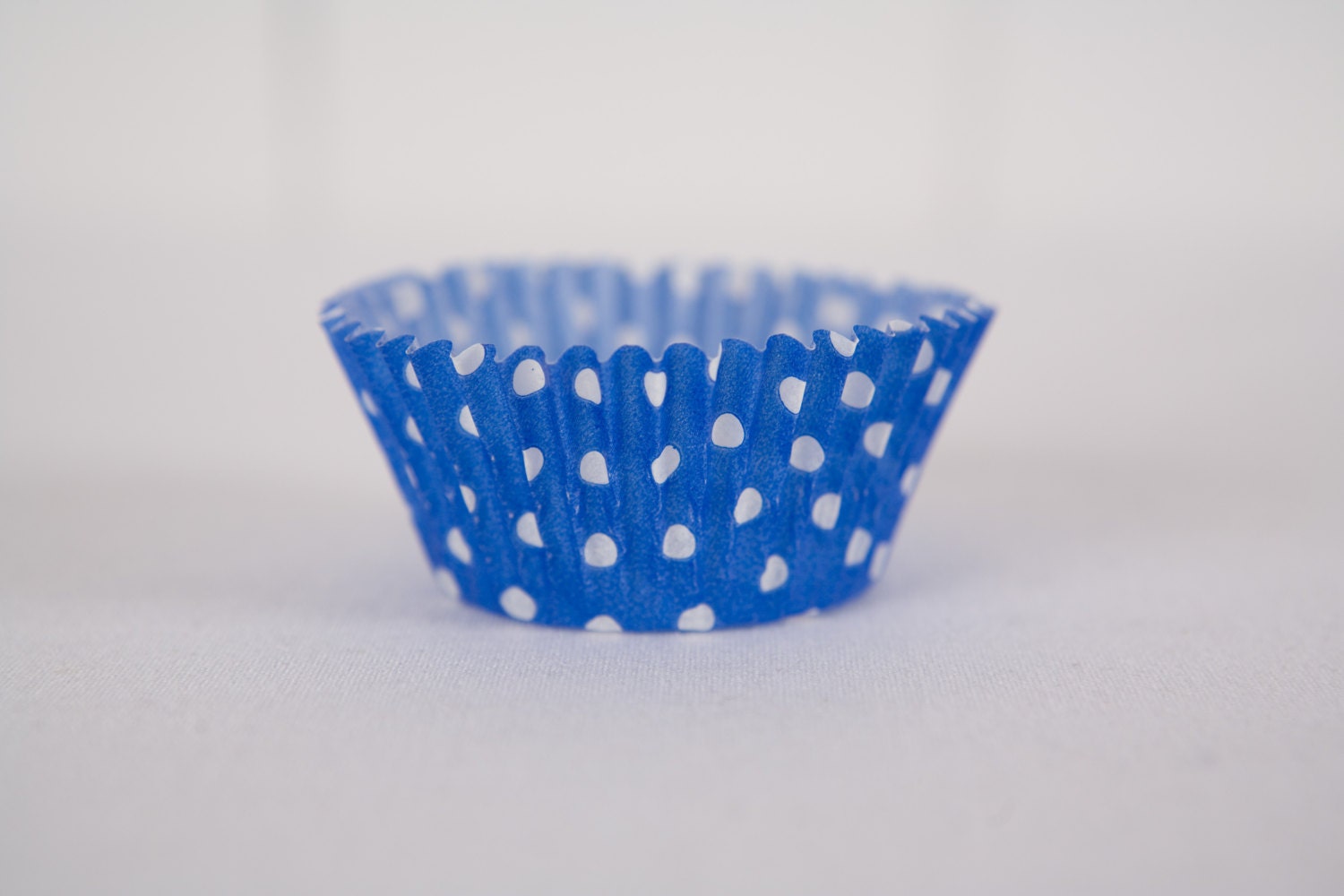 24 Cupcake Liners - Blue and White Polka Dot - Blue Polka Dot Cupcake Liner Il_170x135