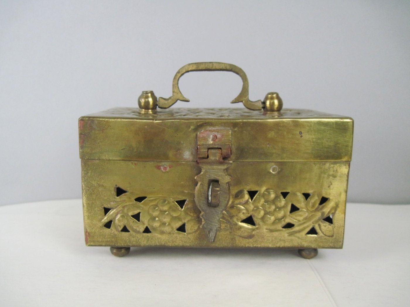 Bohemian Keepsakes - vintage pierced brass Cricket Box  - made in India - for jewelry, trinkets, mementos, and insects
