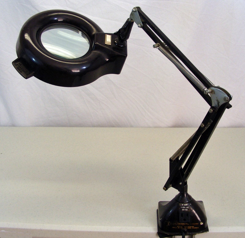 Fostoria Magnifying Portable Shop Work Light by NowItsFound