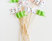 Miniature Waving Flag Cake Topper Il_170x135