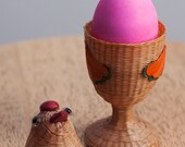 Vintage Wicker Chicken Egg Holder