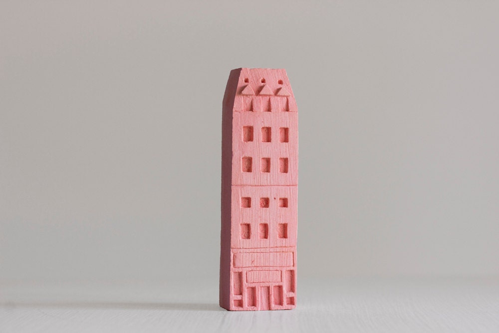 paris architecture - freestanding art object
