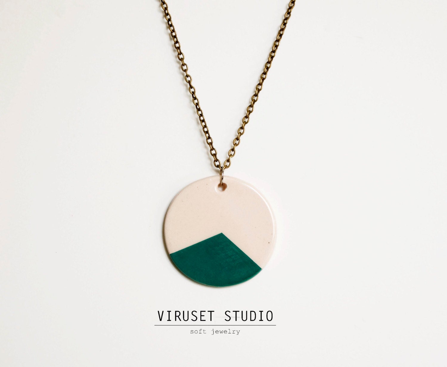 Emerald ceramic nekclace, Locket necklace , Scandinavian-inspired geometric decoration. Ceramic jewelry. Viruset Studio