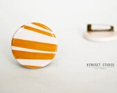 Ceramic orange brooch with geometric pattern .Scandinavian minimalist design.Modern Circle Brooch Pin by Viruset Studio