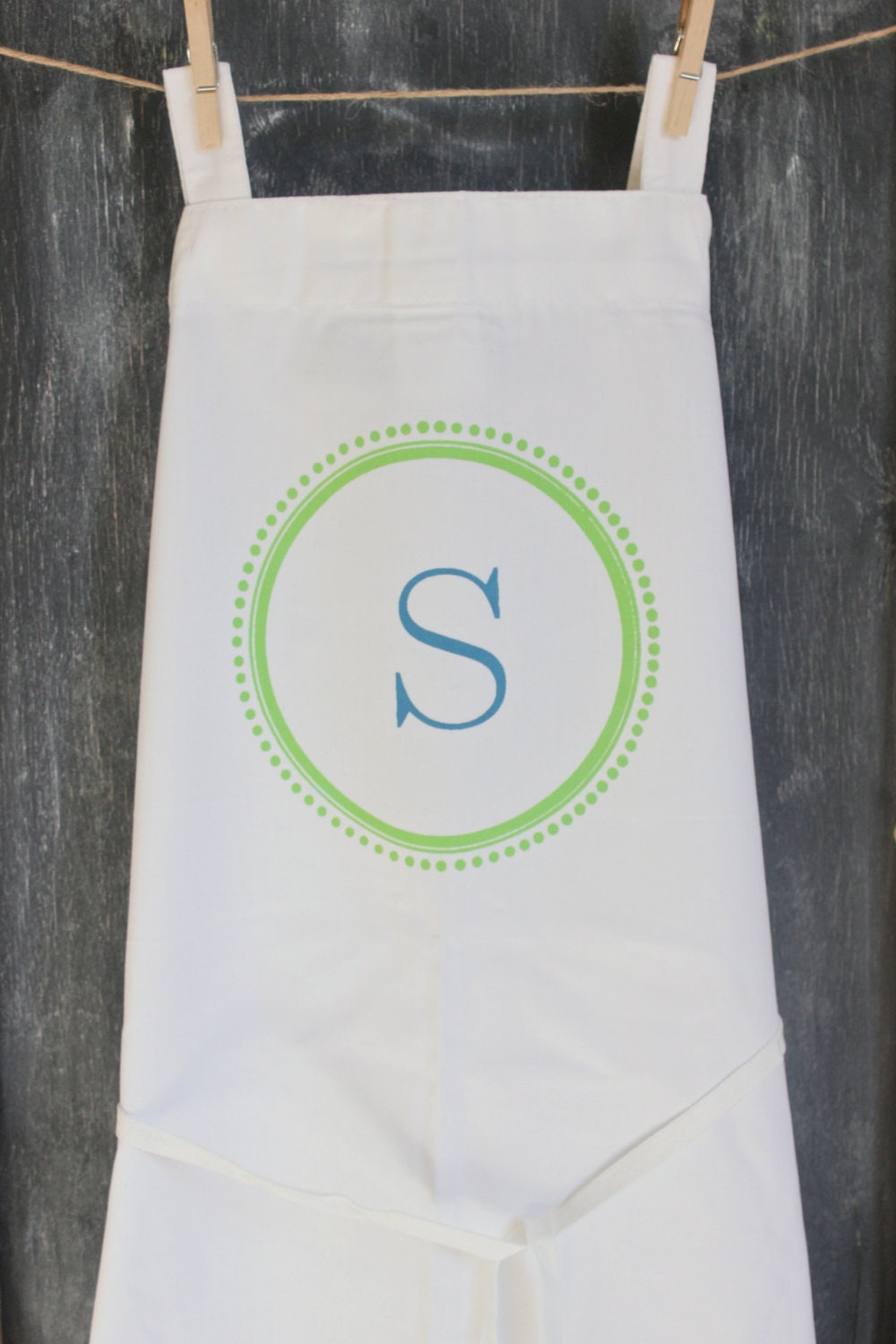 Apron - Full Kitchen Apron,Monogrammed Kitchen Apron, Custom Apron, Vintage Apron, Personalized Apron, Modern Vintage Market