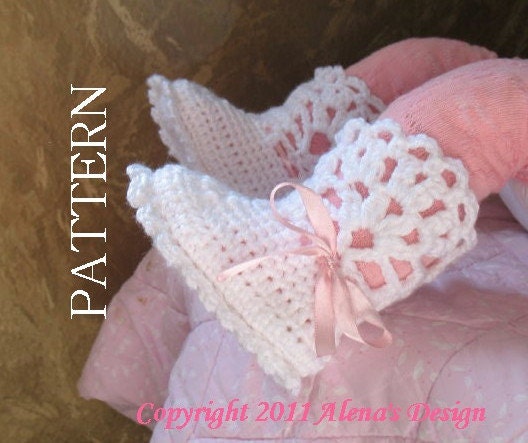 PDF Instant Download - Crochet Pattern 029 - White Lace Top Booties