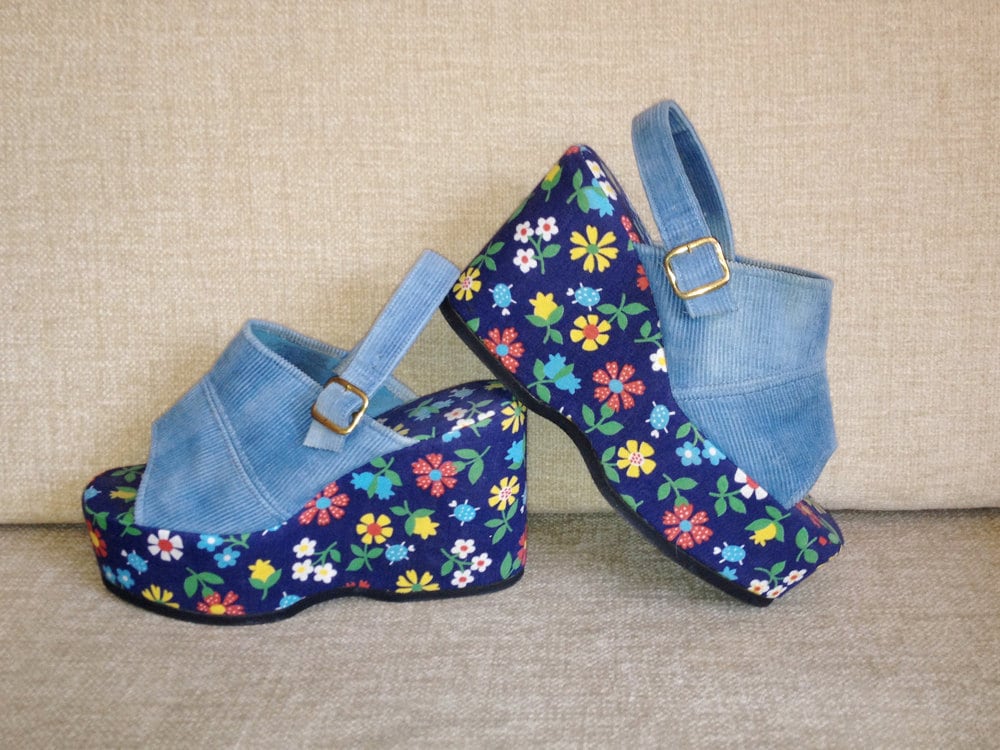 MOD Hippie Platform Shoes Blue Flowers and by elliemayhems on Etsy