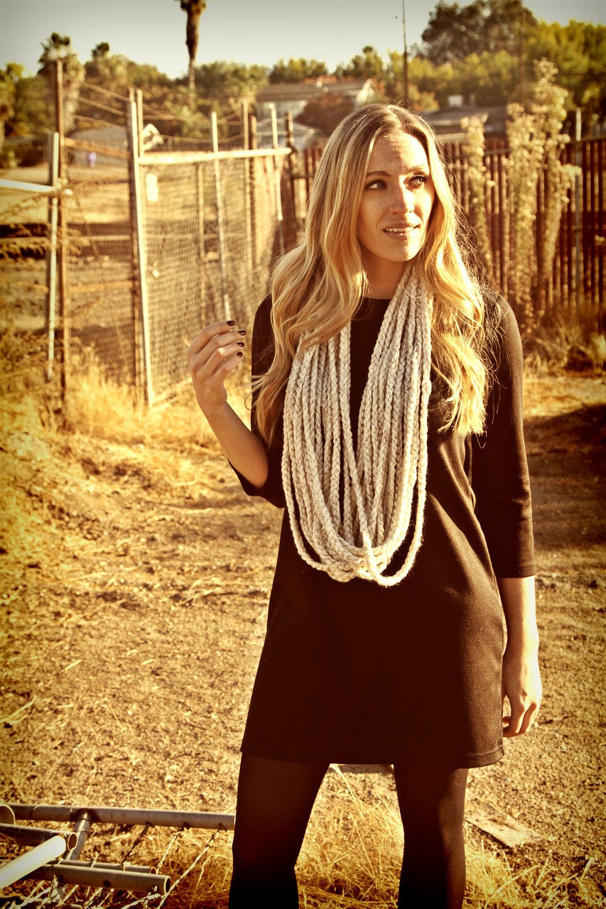 Crochet Pattern - Easy - Braided Infinity Scarf pattern