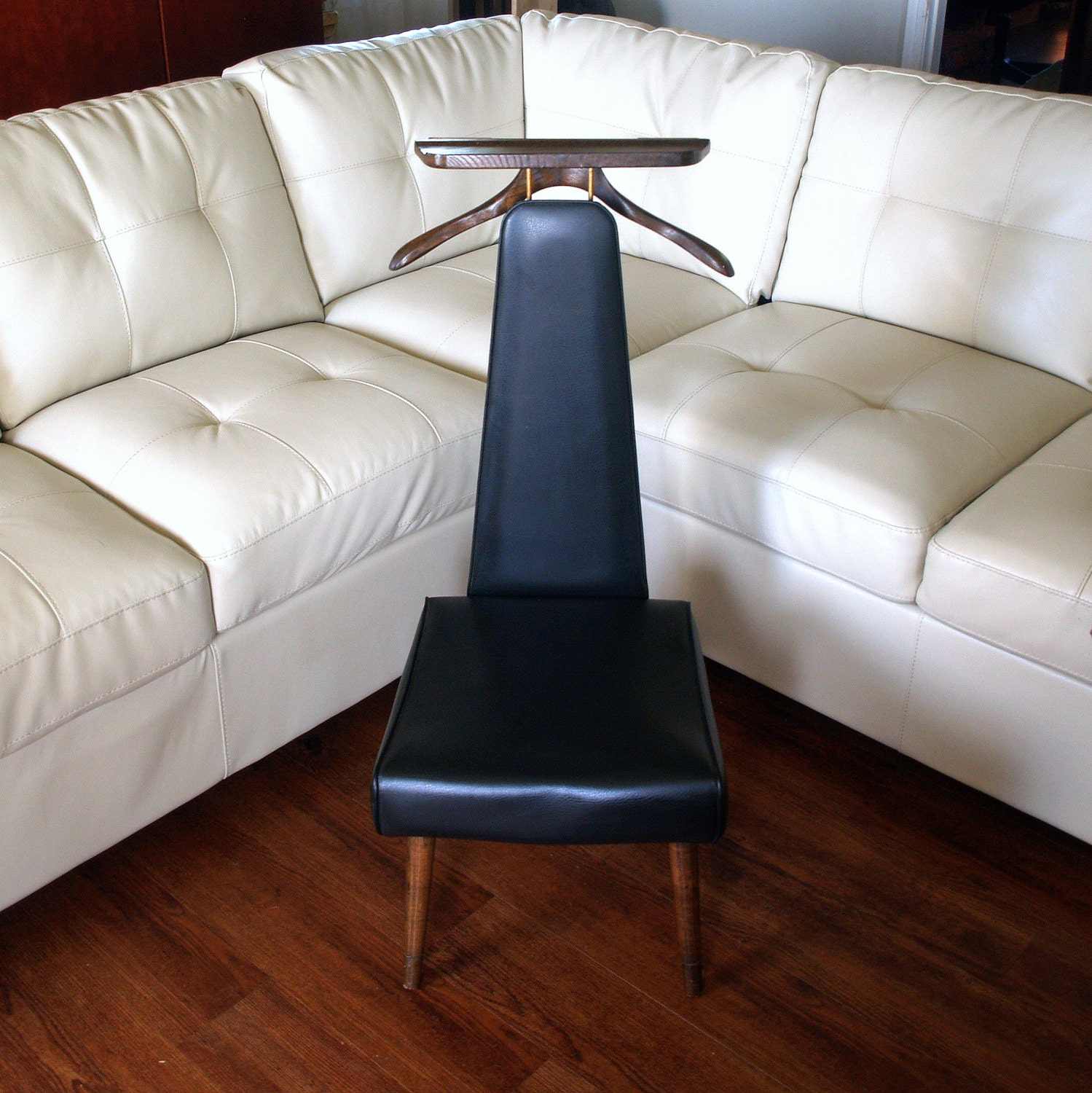 VINTAGE GENTLEMAN'S VALET / Mid Century Danish Modern Design / Executive Men's Suit Stand / Butler Chair / Simple Elegant Classic Mod Seat