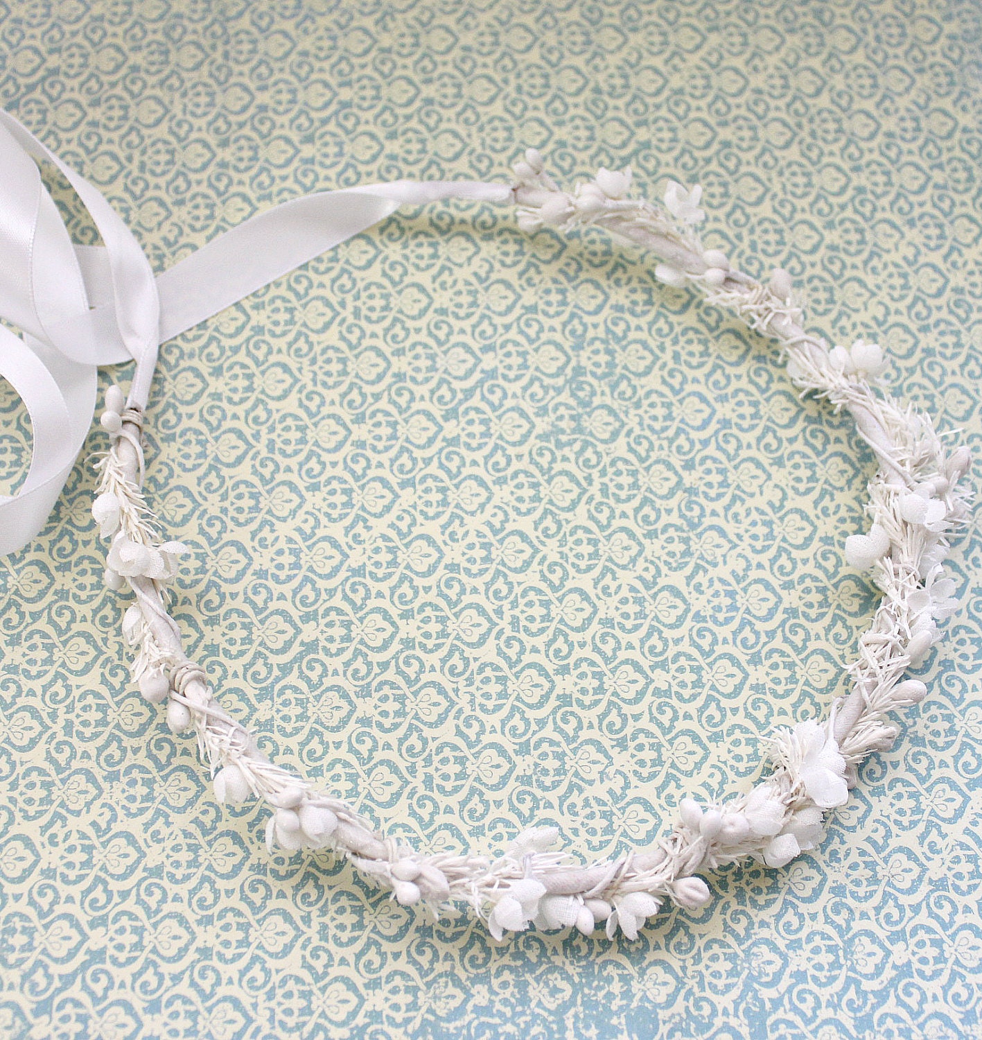 White Heather Floral Crown. Vintage Crown, Twig, Woodland. Headband, Rustic, Bridal, Spring, wedding headband. Bridal,