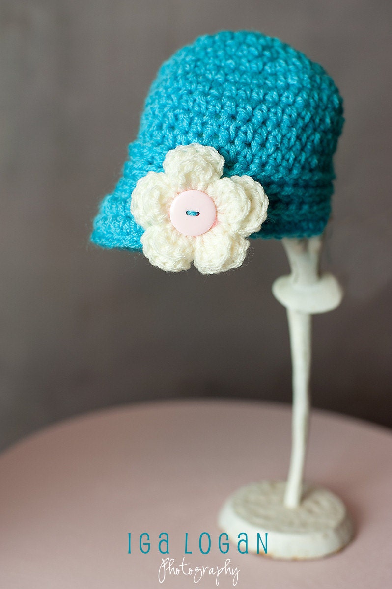 Newborn baby girl newsboy hat.  Made to order.  Newsboy hat with flower.  Baby girl photo prop.