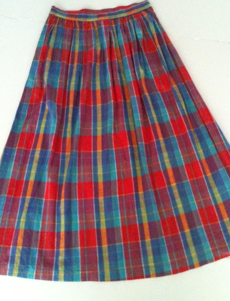 Vintage Cotton Plaid Skirt in Size Small
