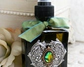 VICTORIAN GARDEN PERFUME signature fragrance perfume spray in vintage style glass bottle