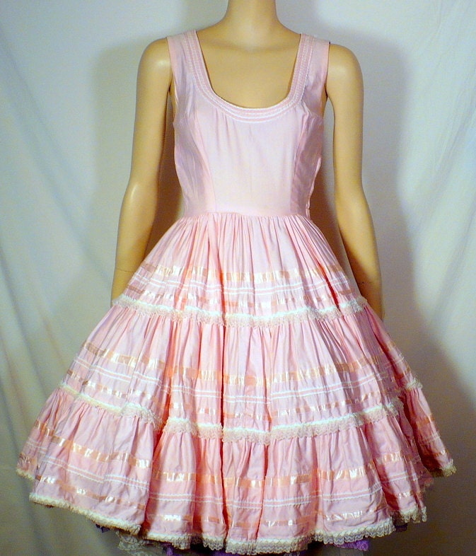 XS Vintage 60s Dress Pink Lolita Cotton Full Skirt Patio Squaw Square Dance
