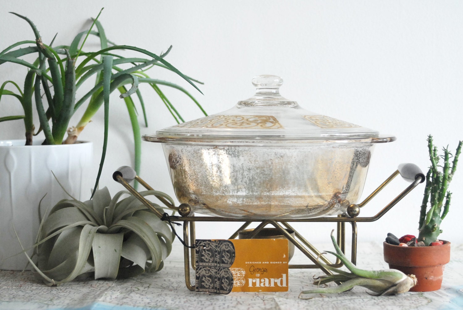 Gold Georges Briard Fire King Casserole and Warmer Stand in Brass and Wood with Original Tag
