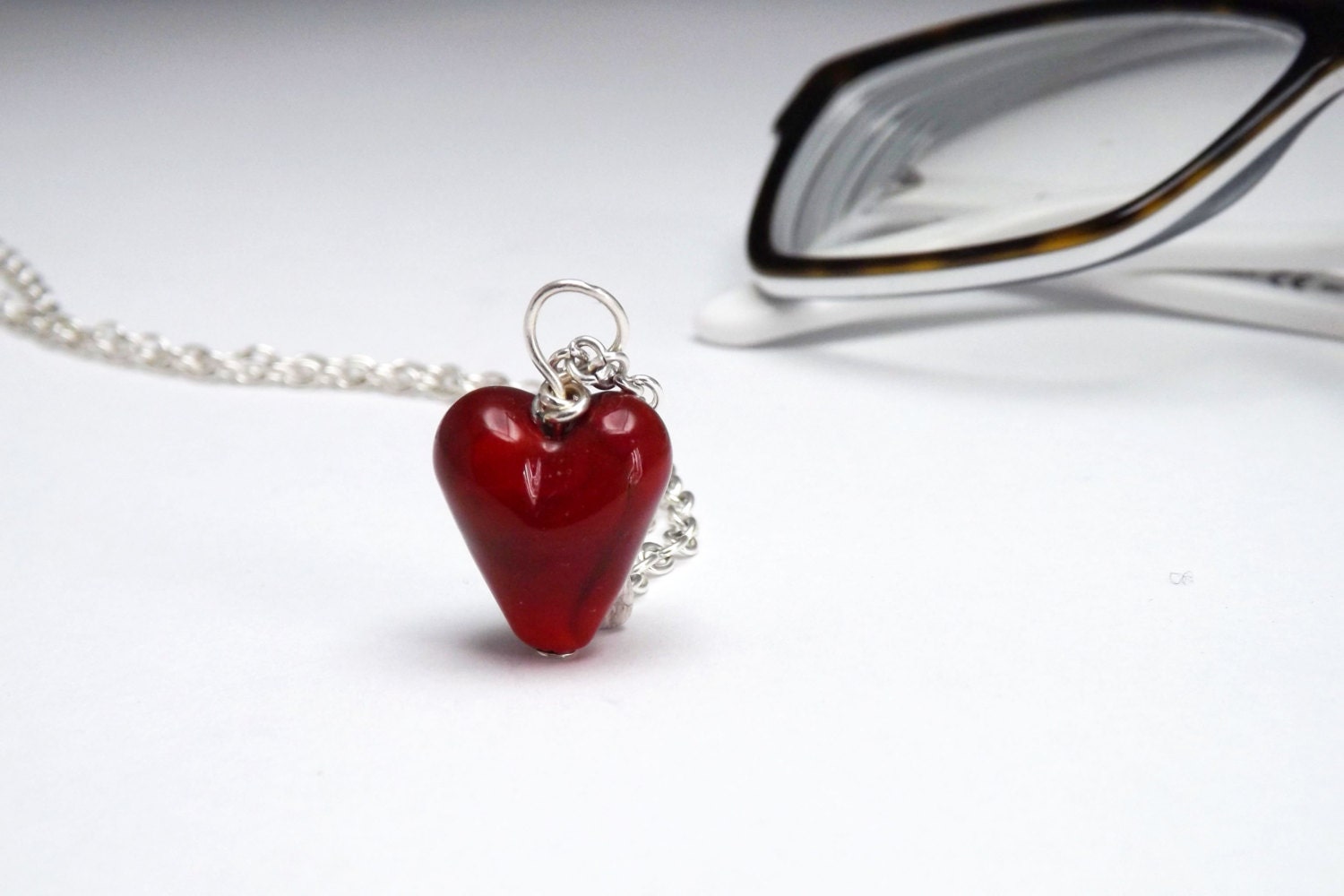 romantic necklace heart red glass - lampwork beads