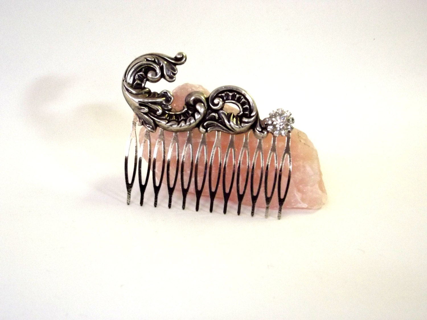 ART NOUVEAU Hair Comb, Vintage Button, Metal, Hair Accessory, Prom, Bridal