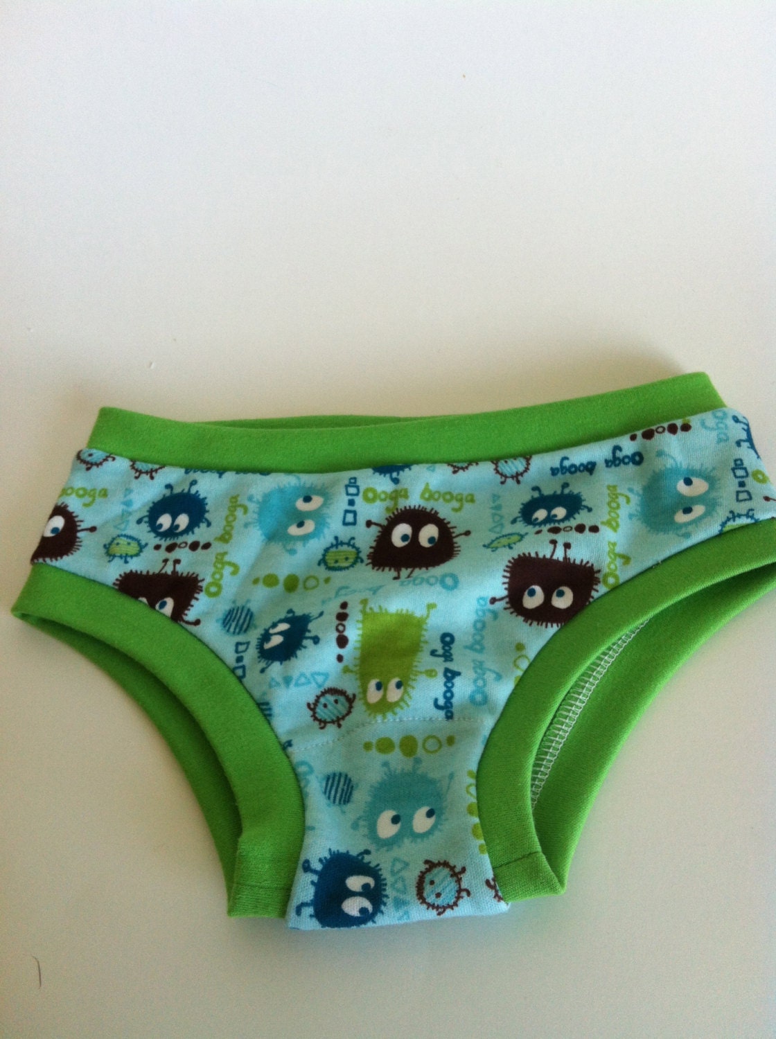 Ooga Undies Size 5/6T