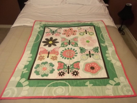 Butterfly Quilt Baby, Butterfly Baby Blanket, HandSewn Quilt, Butterfly Baby Bedding, Butterfly Nursery