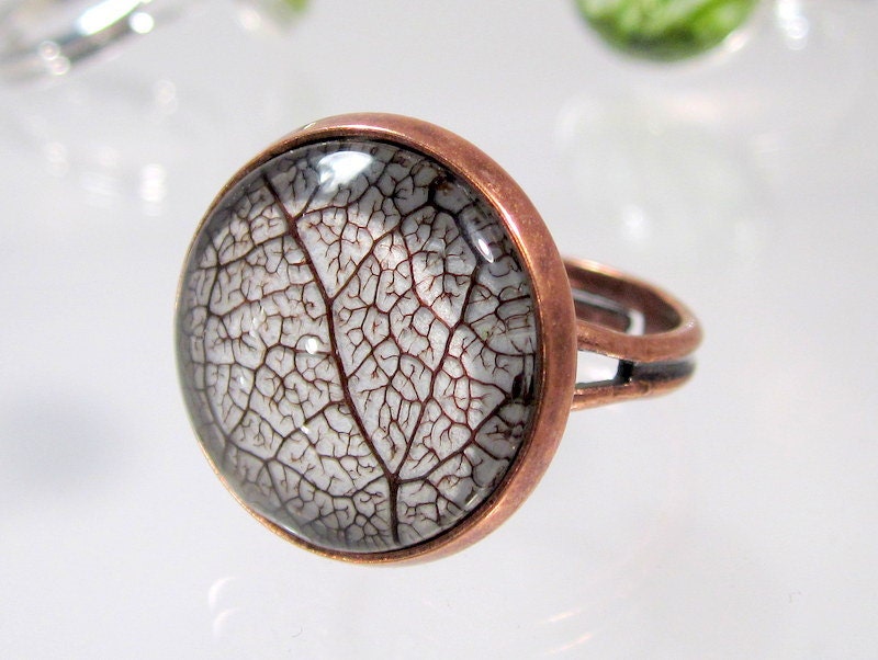 Skeleton Leaf Ring, Adjustable Plant Ring, leaf jewelry, glass jewellery