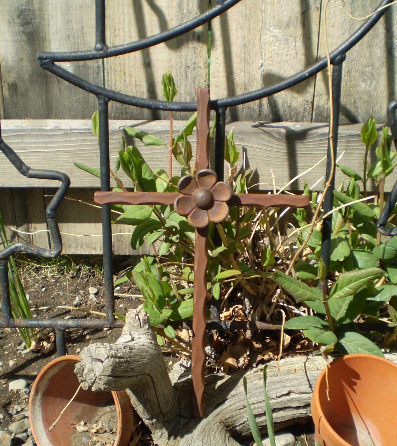 Rustic Metal Cross, Home Decor - Garden - Patio Indoor / Outdoor Decor - Flower Rosette Center, Rustic Patina Metal Decor Cross