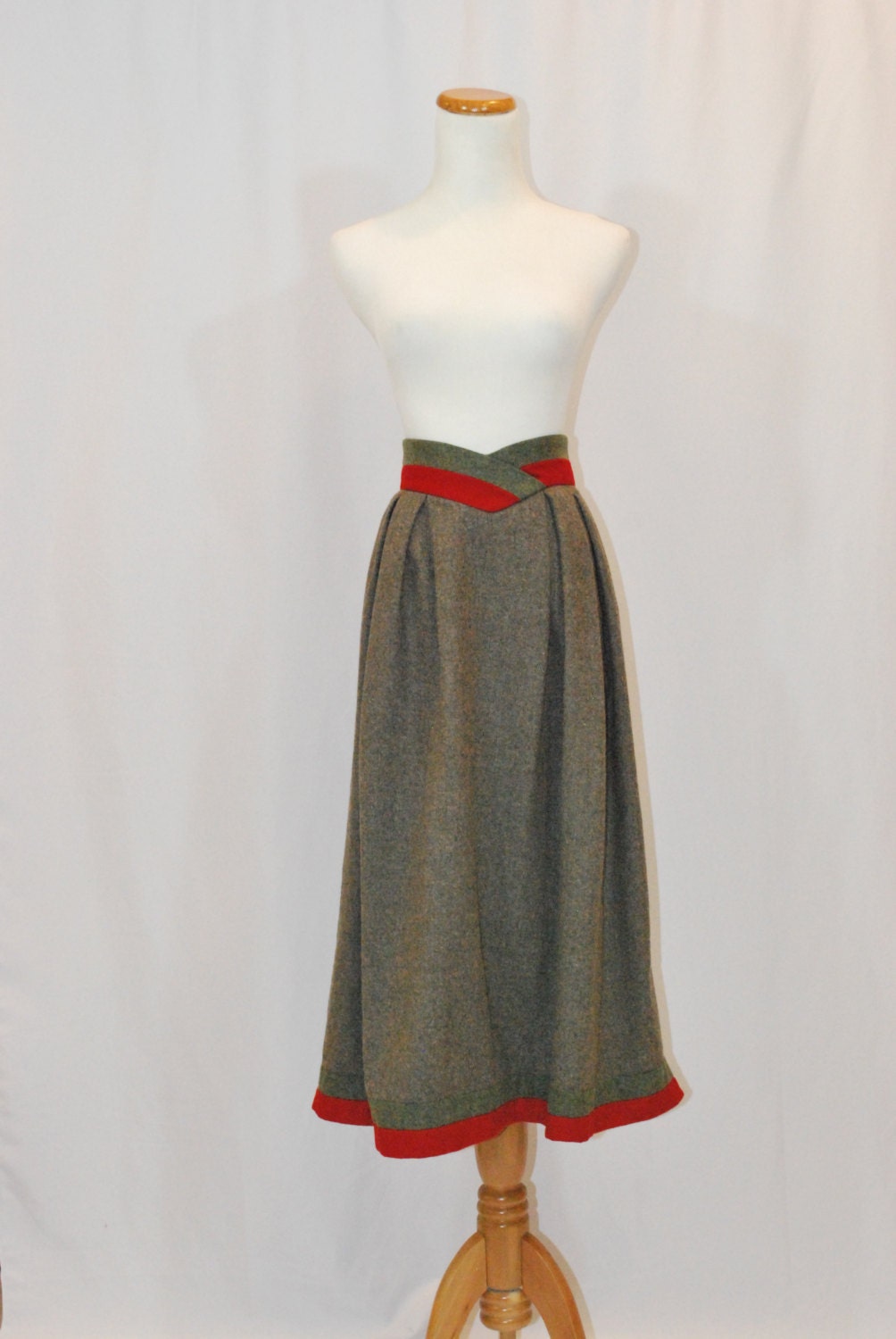Vintage 60's Taupe Wool Midi Skirt
