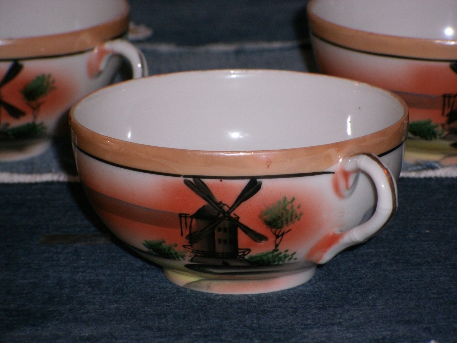 Set of 6 Porcelain Peach Luster (Lustre) Tea Cups, Hand Painted Windmills, Japan 1940s to 50s