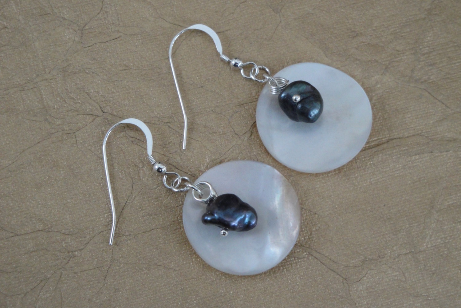 Wire Wrapped Keshi Pearl Drop Earrings, Mother of Pearl Drop Earrings, Coin Disk Disc Earrings, Peacock Gray Grey Keshi Pearl Earrings