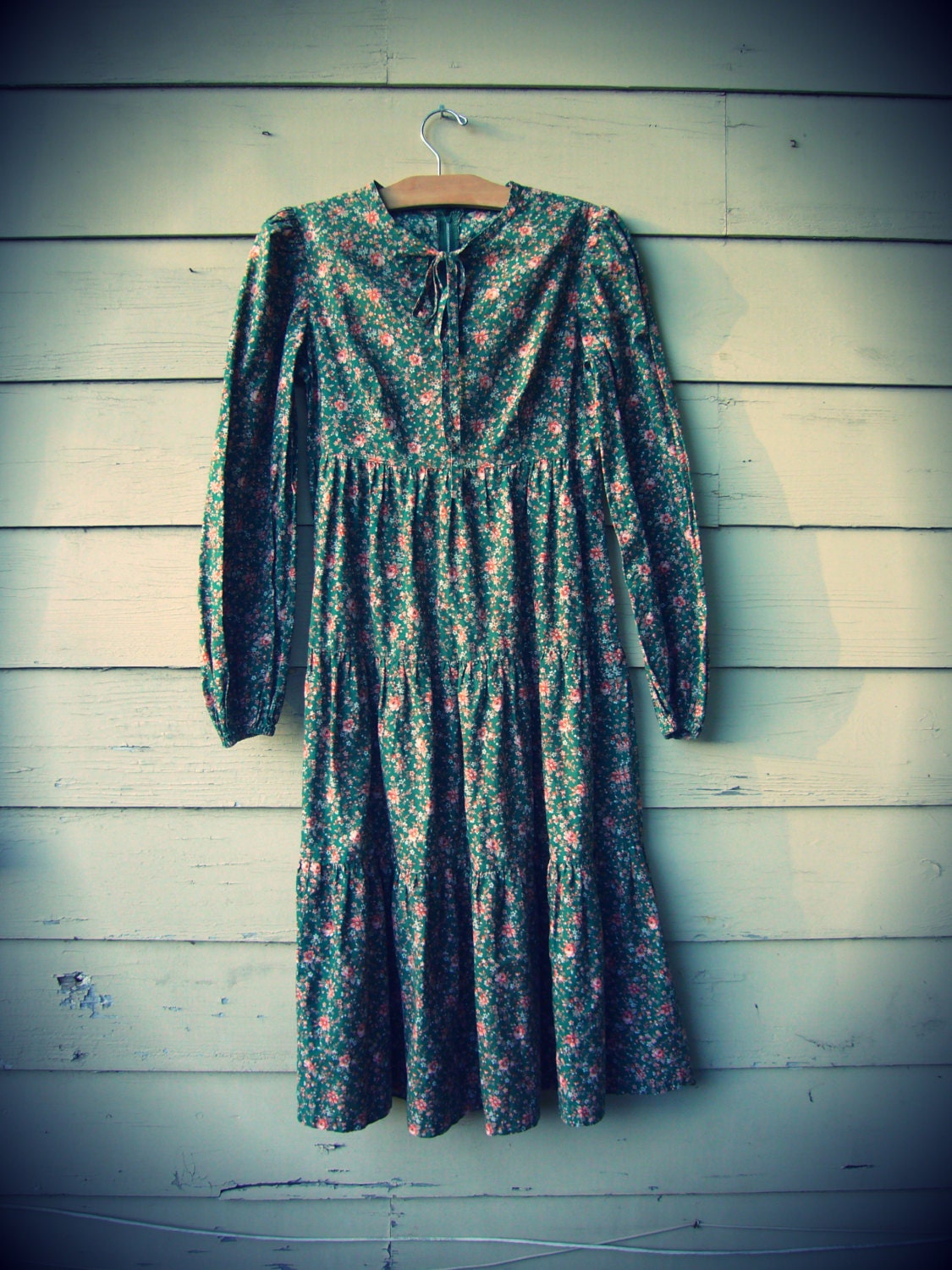 1970's Bohemian Floral Prairie Tiered Dress