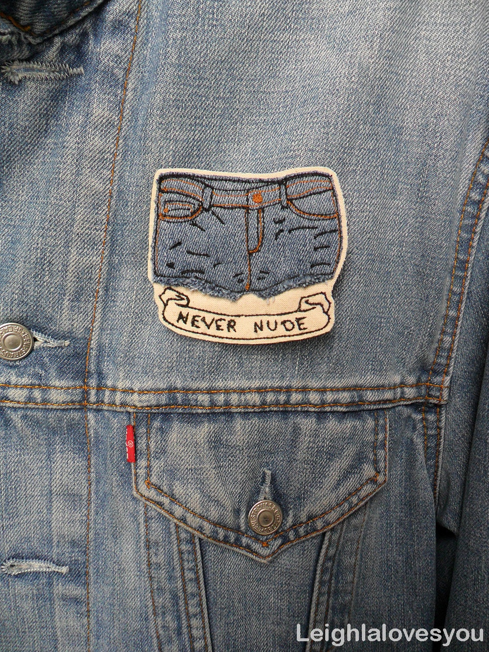 Never Nude Embroidered Patch/Brooch