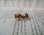 Wooden button earrings