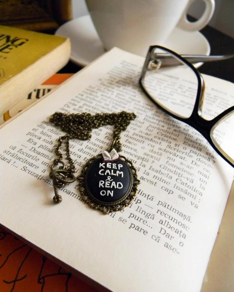 Keep Calm And Read On necklace