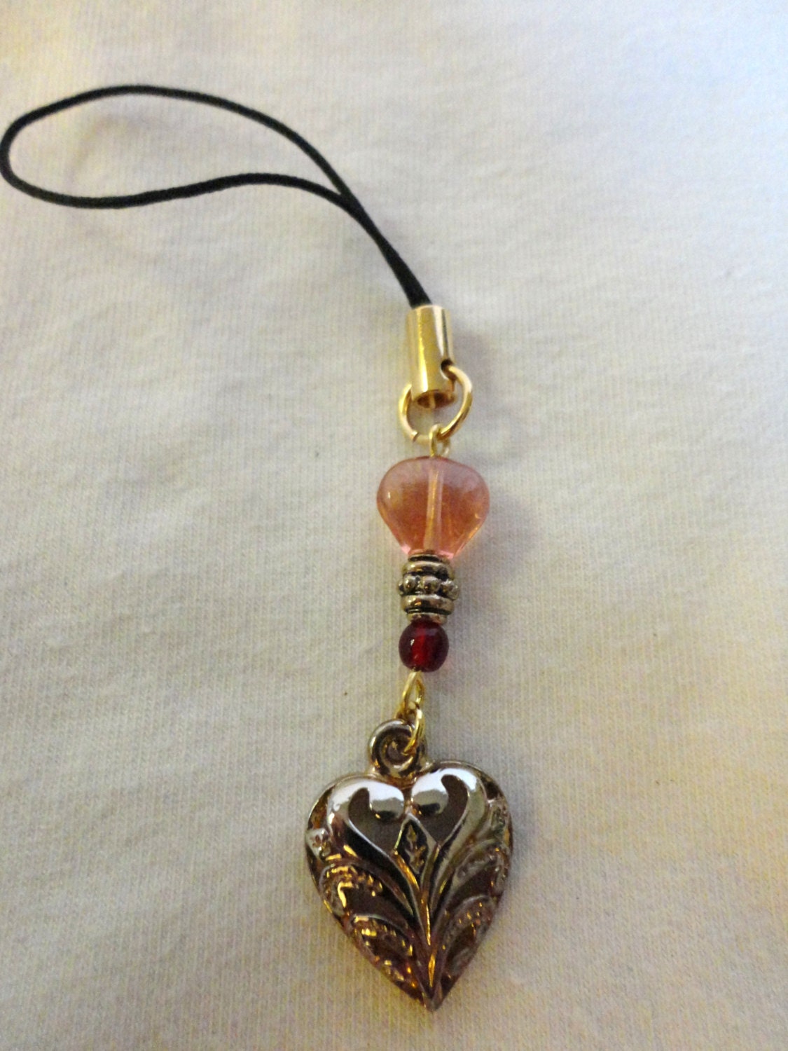 Filigree Heart Phone Charm/Zipper Pull