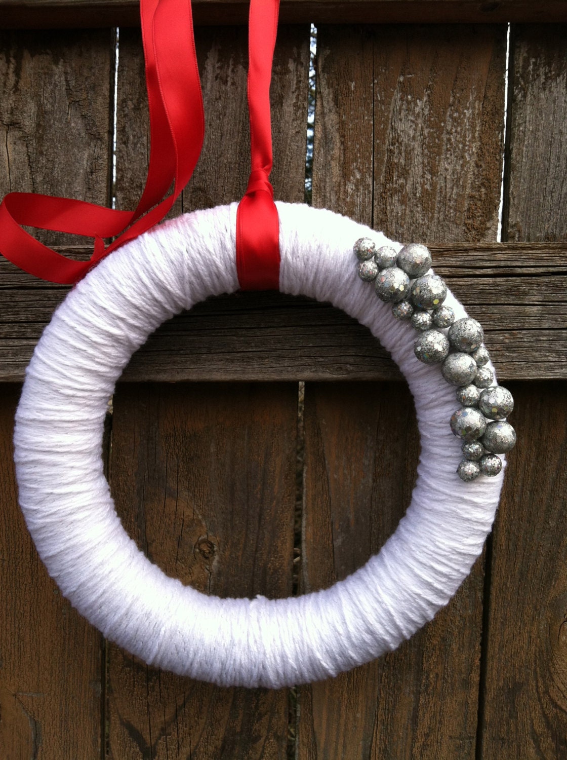 Yarn wreath