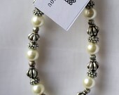 Pearl Bracelet with Skeleton Key Charm