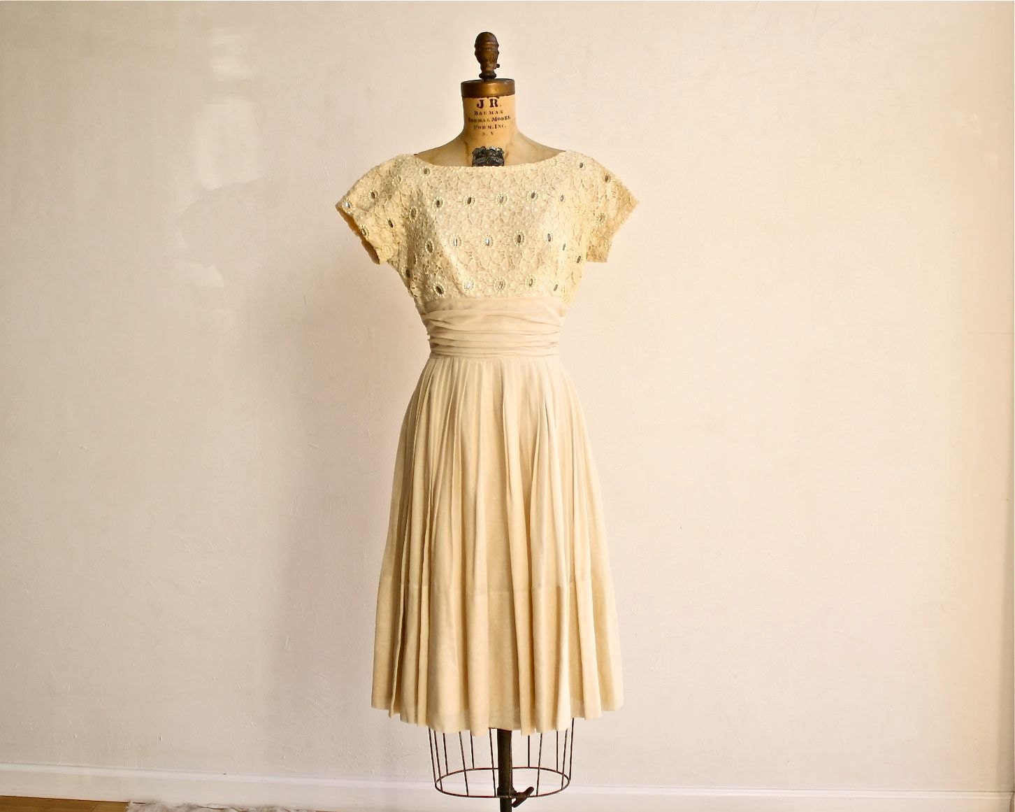 60s lace dress city hall wedding ecru champagne small