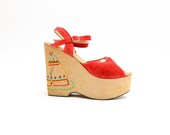 70s Embroidered Platform Wedges - 1970s Southwestern Teepee Sandals - Boho Hippie Heels - US 8.5 9 // EURO 39