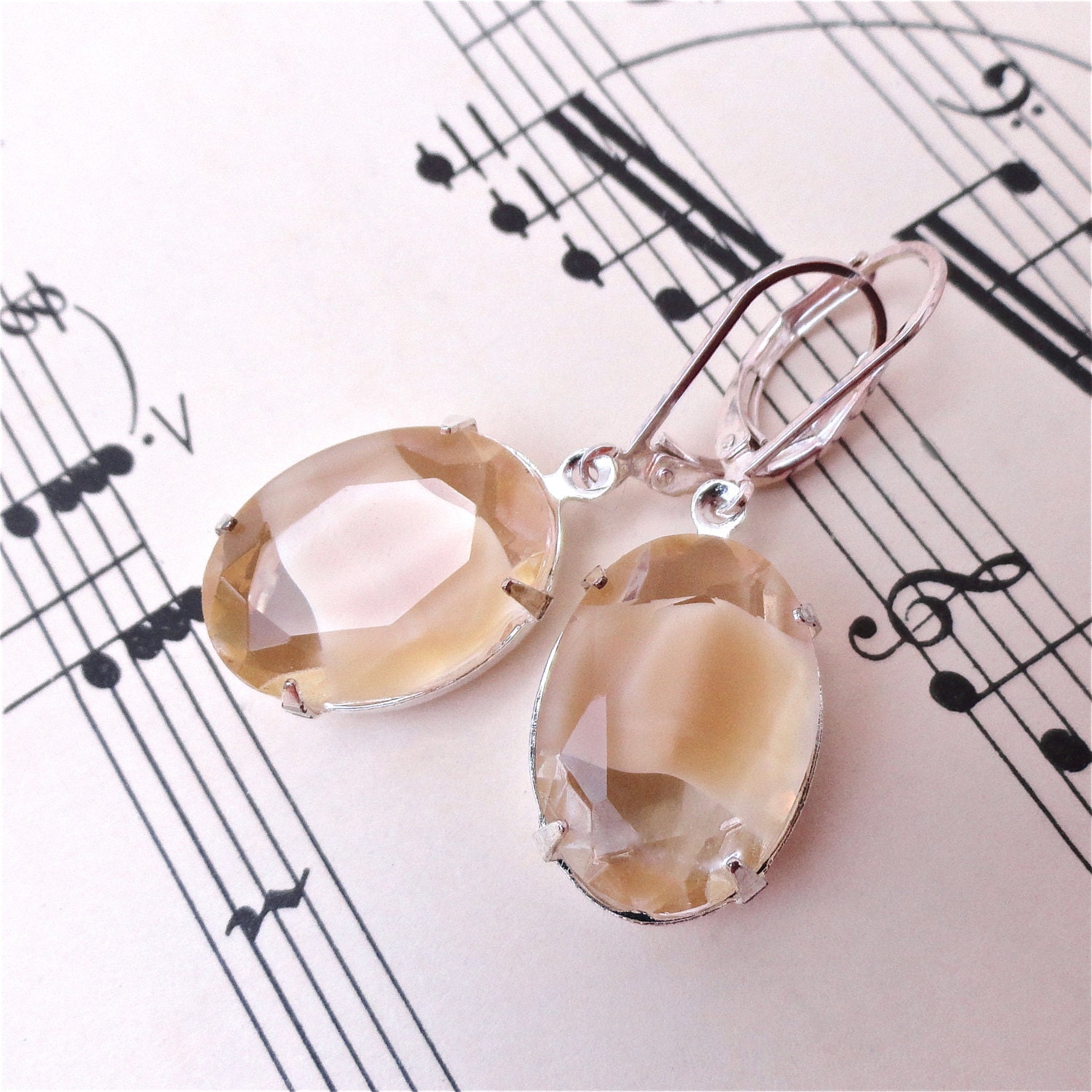 Creme Anglaise Earrings Crystal Rhinestone Cream Givre Summer