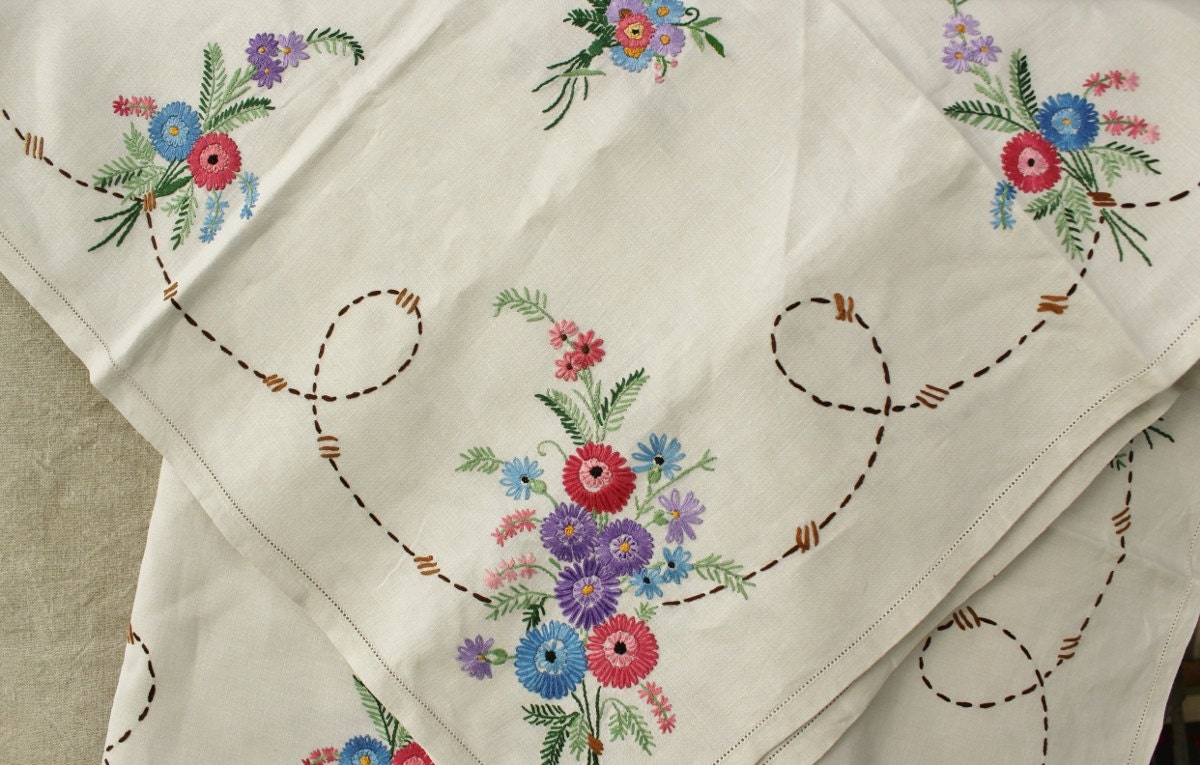 Summer Flowers Vintage Embroidered Linen Tablecloth