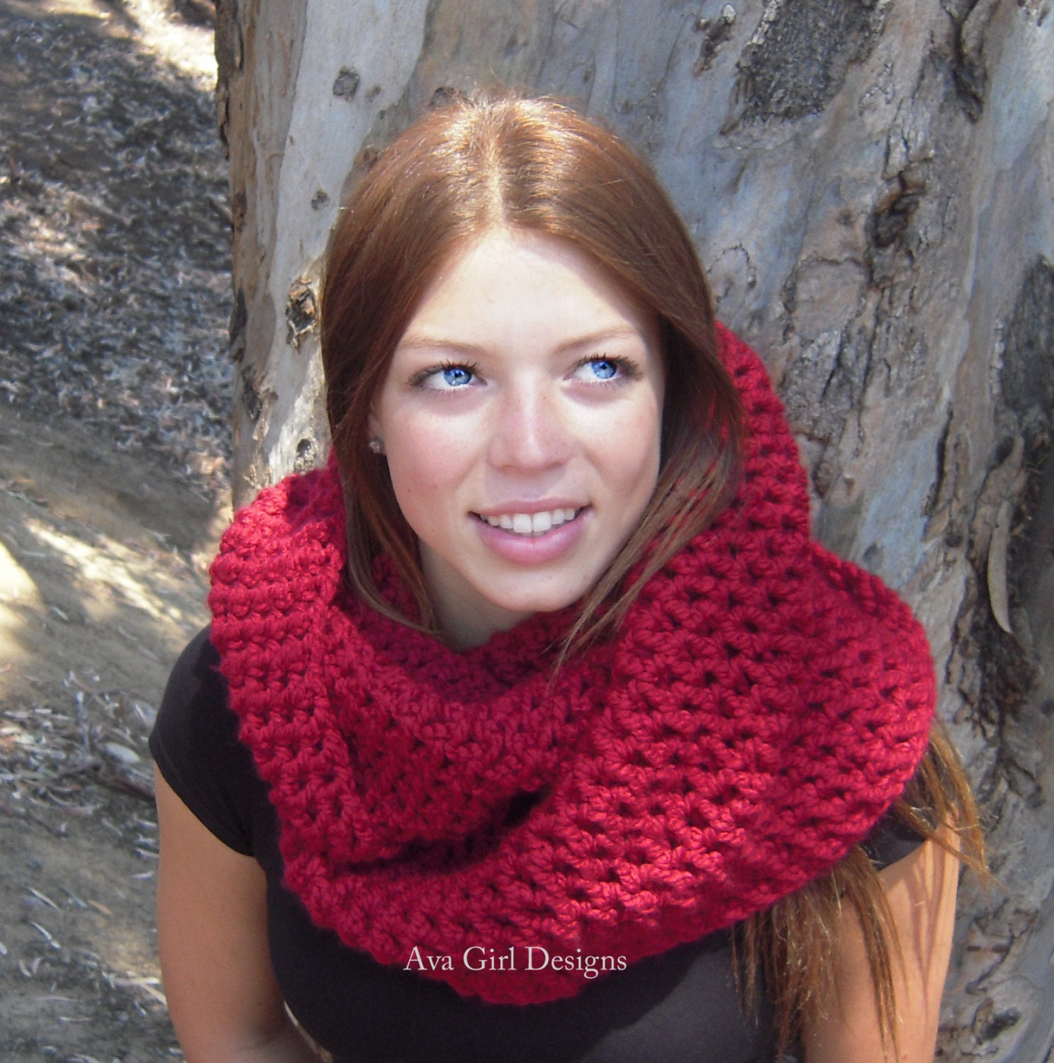 Red chunky cowl infinity scarf scoodie