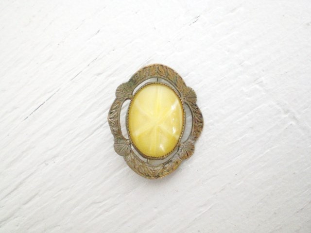 Vintage Brooch Brass Yellow Glass Star