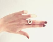 Eye ring . doll eye on adjustable ring . Look at me