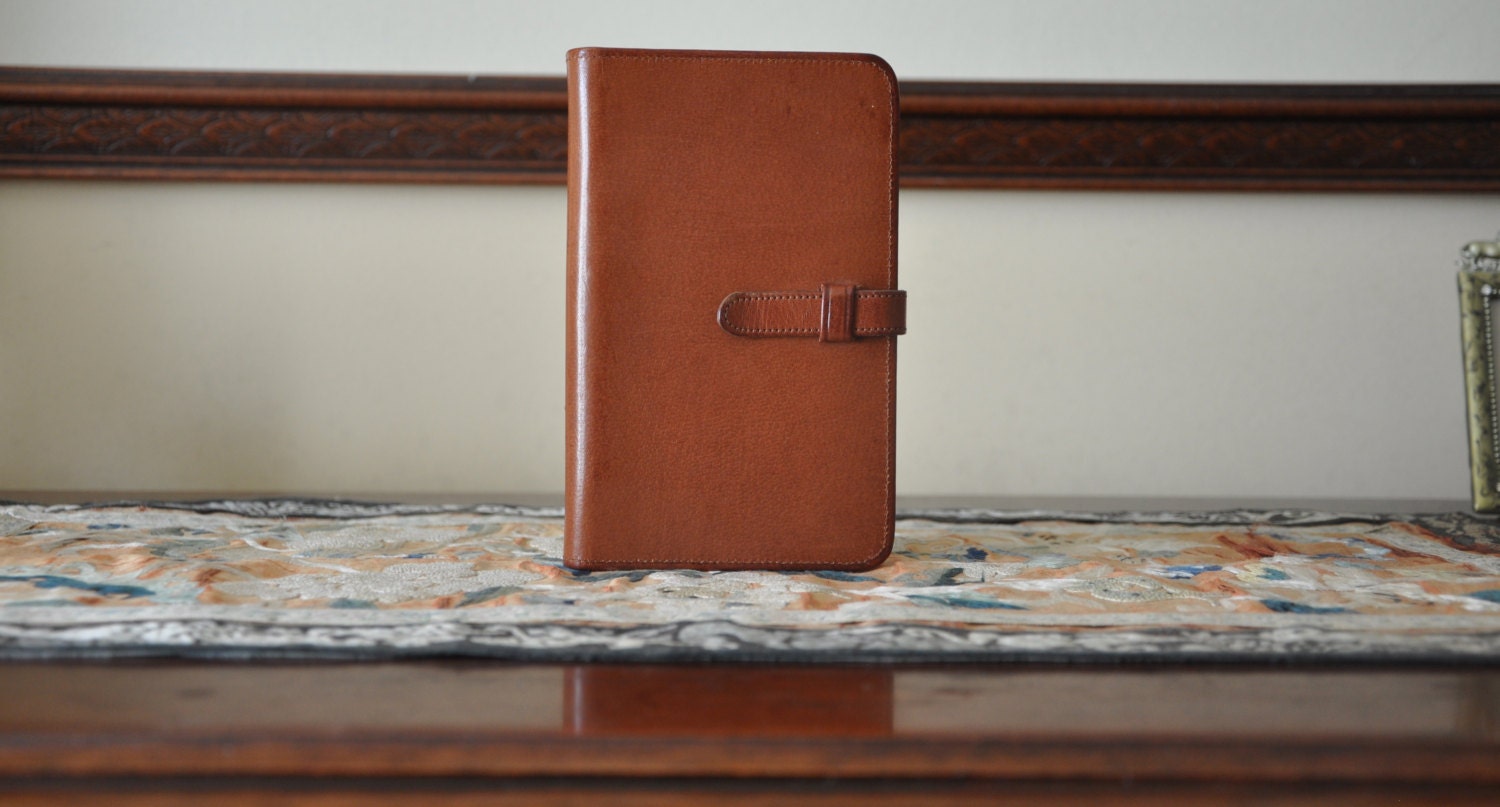 VTG. Coach Address Book