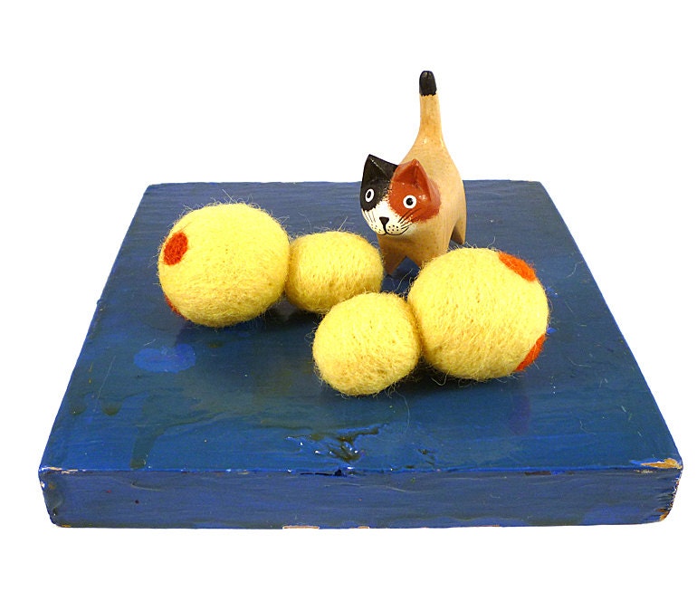 Budding Saccharomyces Yeast Catnip Cat Toy - Needle Felted Wool