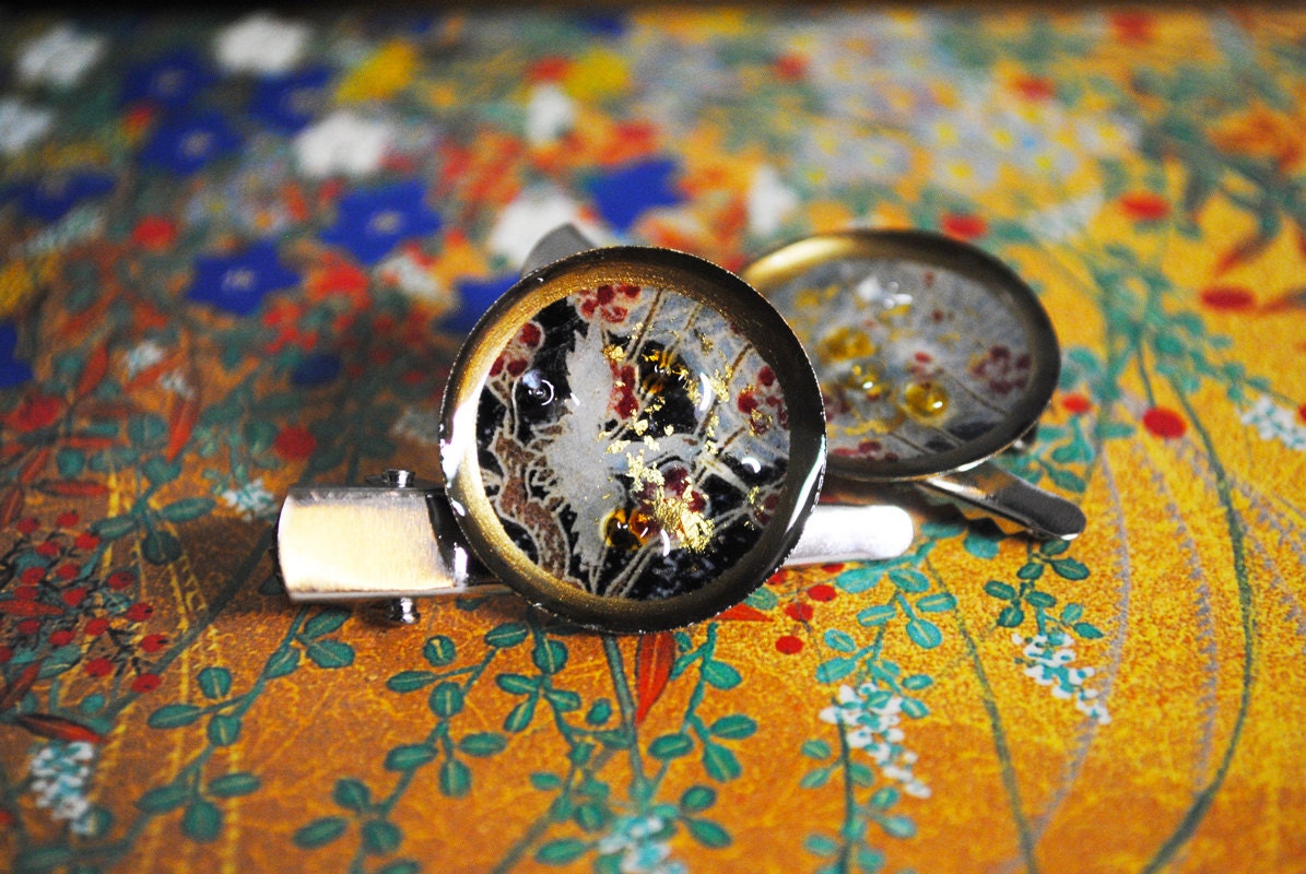 Pin Back & Clip Accessory / Hair Clip / Brooch / Traditional Japanese Patterns
