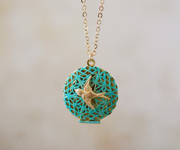 Blue Filigree Bird Locket Necklace. Verdigris Patina Gold Brass Bird Locket Necklace. Bird Nest Locket Necklace. Bird Locket Necklace
