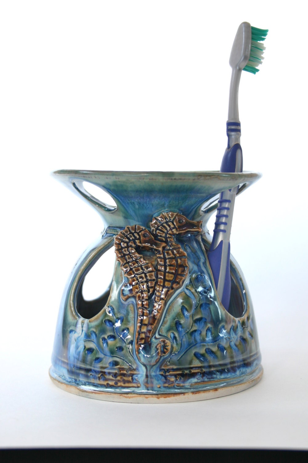 sea horse toothbrush holder