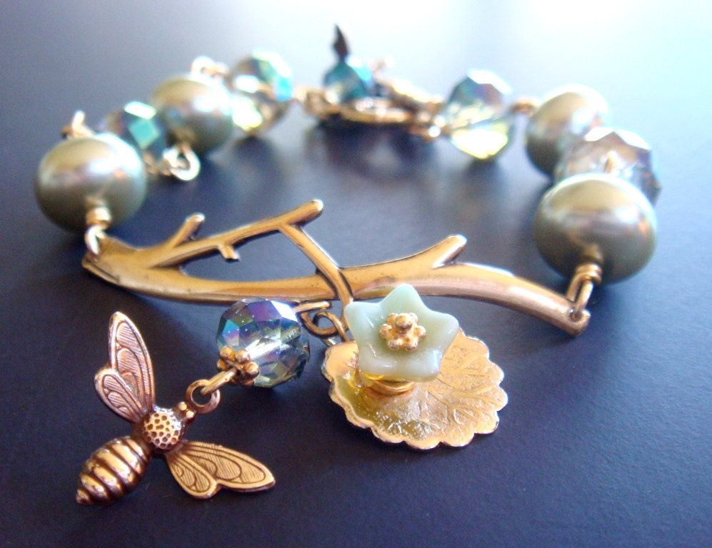 RESERVED for thenondairyqueen - Bee Garden bracelet