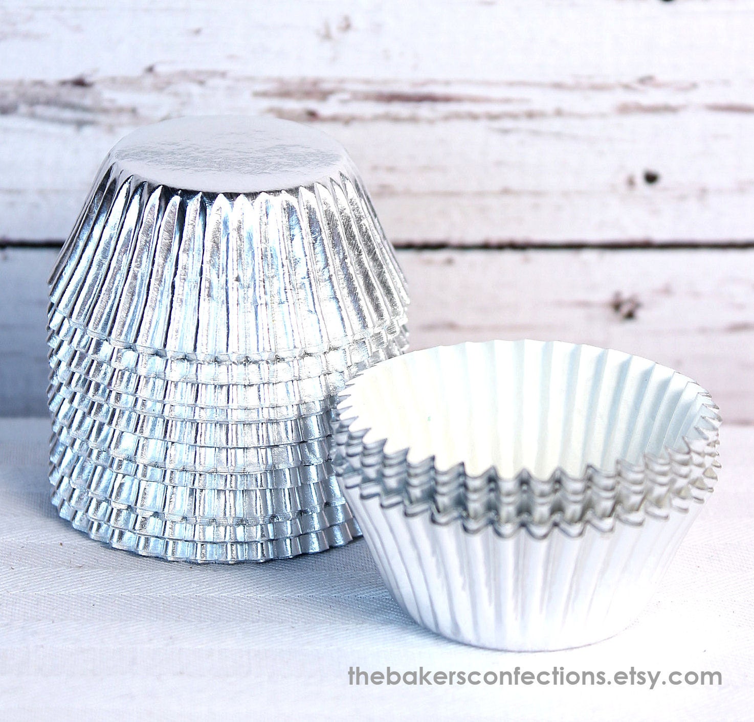 Mini Silver Foil Cupcake Liners Baking Cups (160 count)